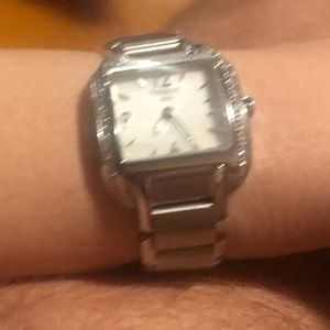 Meet your Posher, Shelly